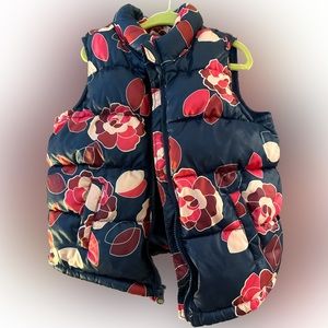 Old Navy Kids Vest - Size 5T